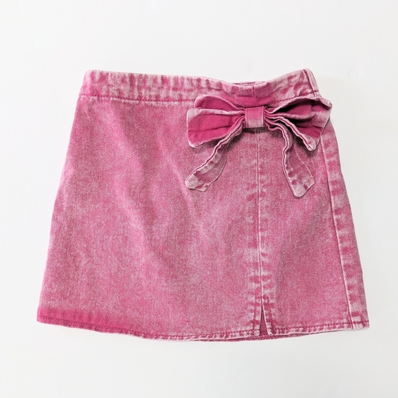 SHEIN Girls Pink Denim Skirt with Bow - Picture 1 of 4